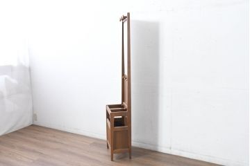中古　カリモク家具(karimoku)　レトロな佇まいが魅力的なミラー付き傘立て(ホールスタンド、アンブレラスタンド、帽子掛け、ハンガーラック、店舗什器)(R-084520)