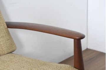 デンマークビンテージ　France&Son(フランス&サン)　Grete Jalk(グレーテ・ヤルク)デザイン　Model.118　チーク材　3人掛けソファ　(R-084523)