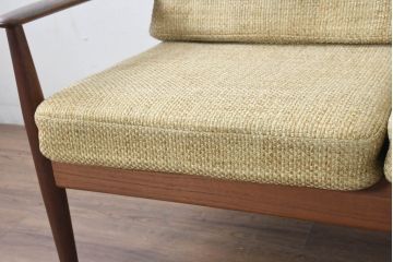 デンマークビンテージ　France&Son(フランス&サン)　Grete Jalk(グレーテ・ヤルク)デザイン　Model.118　チーク材　3人掛けソファ　(R-084523)