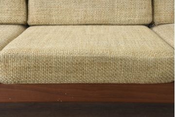 デンマークビンテージ　France&Son(フランス&サン)　Grete Jalk(グレーテ・ヤルク)デザイン　Model.118　チーク材　3人掛けソファ　(R-084523)