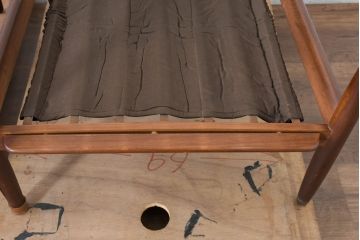 デンマークビンテージ　France&Son(フランス&サン)　Grete Jalk(グレーテ・ヤルク)デザイン　チーク材　1人掛けソファ2脚セット　(R-084524)