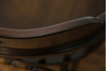 中古　飛騨産業　キツツキ　穂高シリーズ　木のぬくもりを感じるアームチェア　定価約8万5千円　(R-084526)