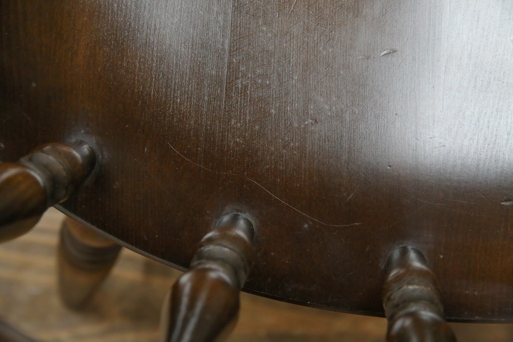 中古　飛騨産業　キツツキ　穂高シリーズ　木のぬくもりを感じるアームチェア　定価約8万5千円　(R-084526)