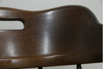 中古　飛騨産業　キツツキ　穂高シリーズ　木のぬくもりを感じるアームチェア　定価約8万5千円　(R-084526)