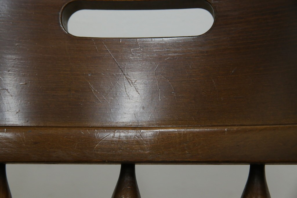 中古　飛騨産業　キツツキ　穂高シリーズ　木のぬくもりを感じるアームチェア　定価約8万5千円　(R-084526)