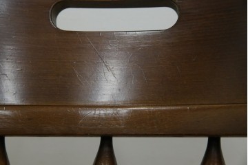 中古　飛騨産業　キツツキ　穂高シリーズ　木のぬくもりを感じるアームチェア　定価約8万5千円　(R-084526)