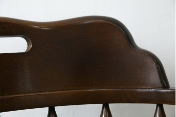 中古　飛騨産業　キツツキ　穂高シリーズ　木のぬくもりを感じるアームチェア　定価約8万5千円　(R-084526)