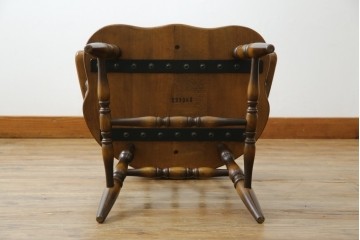 中古　飛騨産業　キツツキ　穂高シリーズ　木のぬくもりを感じるアームチェア　定価約8万5千円　(R-084526)