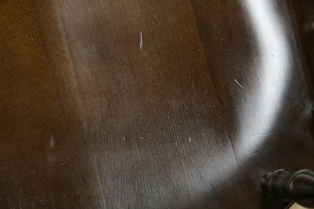 中古　飛騨産業　キツツキ　穂高シリーズ　木のぬくもりを感じるアームチェア　定価約8万5千円　(R-084526)