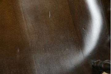 中古　飛騨産業　キツツキ　穂高シリーズ　木のぬくもりを感じるアームチェア　定価約8万5千円　(R-084526)