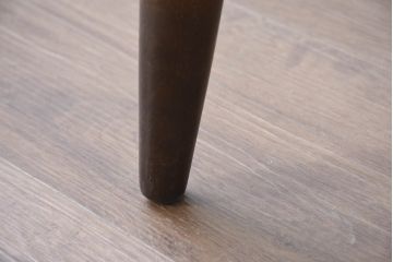 中古　飛騨産業　キツツキ　穂高シリーズ　木のぬくもりを感じるアームチェア(キャプテンチェア、ダイニングチェア、板座チェア、イス、椅子)(定価約8万5千円)(R-084526)