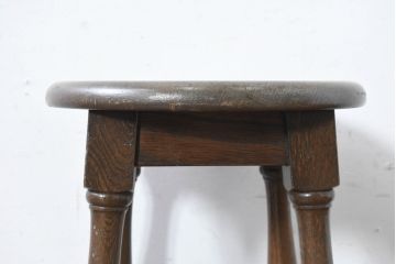 中古　横浜クラシック家具　ノックオンウッド(knockonwood)　Hand Made　重厚感のあるスツール(板座チェア)(R-084528)