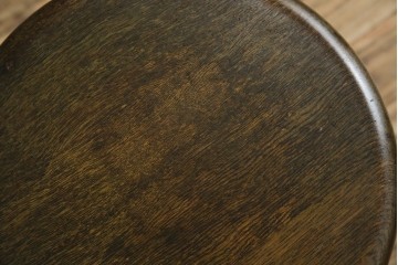 中古　横浜クラシック家具　ノックオンウッド(knockonwood)　Hand Made　重厚感のあるスツール　(R-084528)