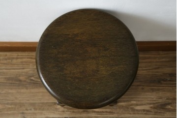 中古　横浜クラシック家具　ノックオンウッド(knockonwood)　Hand Made　重厚感のあるスツール　(R-084528)