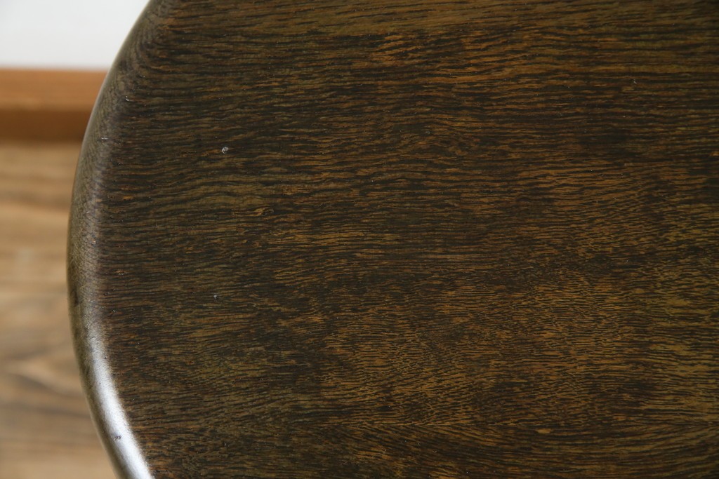 中古　横浜クラシック家具　ノックオンウッド(knockonwood)　Hand Made　重厚感のあるスツール　(R-084528)