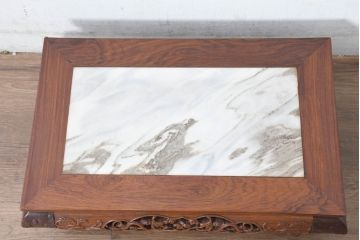 中古　上手物!!　花梨(カリン)材　龍透かし　大理石と天板彫刻が見事な花台　(R-084531)