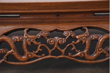 中古　上手物!!　花梨(カリン)材　龍透かし　大理石と天板彫刻が見事な花台　(R-084531)