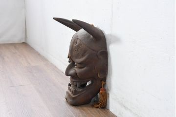 【簡易リペア限定品】　和製ビンテージ　特大サイズ!!　高さ約45cm　神代杉　魂を射抜く眼光が目を惹かれる玉眼入り般若の木彫り　(R-084532)