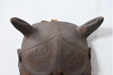 【簡易リペア限定品】　和製ビンテージ　特大サイズ!!　高さ約45cm　神代杉　魂を射抜く眼光が目を惹かれる玉眼入り般若の木彫り　(R-084532)