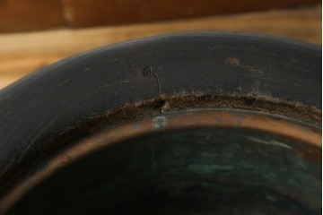 アンティーク雑貨　昭和初期　桐材　蒔絵・螺鈿　柿の図柄が目を引く刳り貫き火鉢　(R-084533)