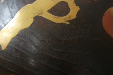 アンティーク雑貨　昭和初期　桐材　蒔絵・螺鈿　柿の図柄が目を引く刳り貫き火鉢　(R-084533)