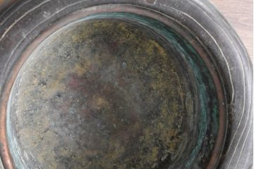 アンティーク雑貨　昭和初期　桐材　蒔絵・螺鈿　柿の図柄が目を引く刳り貫き火鉢(木製火鉢、手あぶり)(R-084533)
