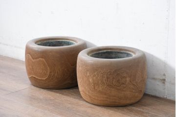 アンティーク雑貨　昭和初期　味わい深い木肌が魅力の桐火鉢2点セット(丸火鉢、木製火鉢、手あぶり)(R-084534)