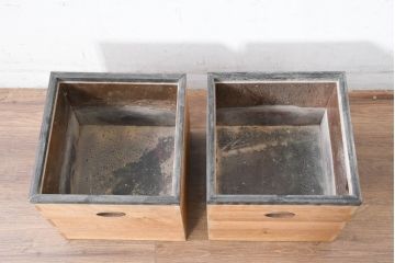 和製ビンテージ　黒柿縁　桐材　和モダンな雰囲気漂う角火鉢2点セット(木製火鉢、手あぶり、ヴィンテージ)(R-084538)