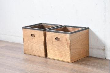 和製ビンテージ　黒柿縁　桐材　和モダンな雰囲気漂う角火鉢2点セット(木製火鉢、手あぶり、ヴィンテージ)(R-084539)