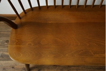 中古　飛騨産業　キツツキ　クラシカルで上品な雰囲気が魅力のウィンザーベンチ　(R-084541)