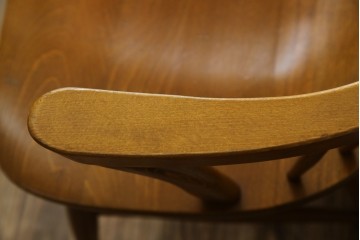 中古　飛騨産業　キツツキ　クラシカルで上品な雰囲気が魅力のウィンザーベンチ　(R-084541)