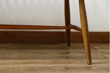 中古　飛騨産業　キツツキ　クラシカルで上品な雰囲気が魅力のウィンザーベンチ　(R-084541)