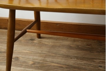 中古　飛騨産業　キツツキ　クラシカルで上品な雰囲気が魅力のウィンザーベンチ　(R-084541)