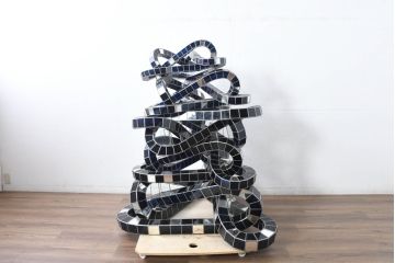 中古　特大1メートル超　希少!!　作家物!!　ステンドグラス芸術家　伊藤誠二　大作!!シンプルな空間を一瞬でモダンギャラリーに変える大型アートオブジェ(フロア照明)(定価約380万円)(R-084543)