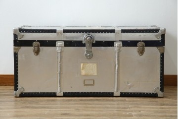 和製ビンテージ　お部屋のアクセントになるジュラルミン船トランク　(R-084547)