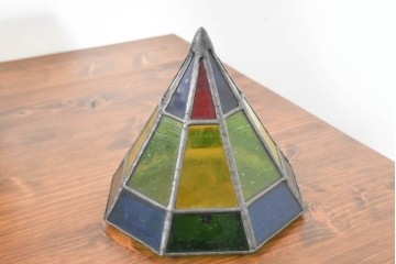 中古　希少!!　作家物!!　ステンドグラス芸術家　伊藤誠二　風車小屋モチーフのステンド卓上ランプ　定価約50万円　(R-084550)