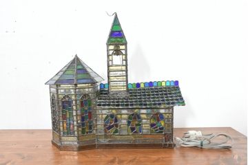 中古　希少!!　作家物!!　ステンドグラス芸術家　伊藤誠二　アートピースとして楽しめるカラフルな家の卓上照明(テーブルランプ、テーブルスタンド、卓上ランプ、ナイトスタンド、ガラスアート、オブジェ)(定価約50万円)(R-084555)