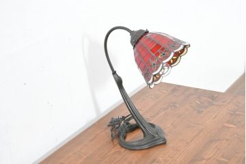 中古　希少!!　作家物!!　ステンドグラス芸術家　伊藤誠二　丁寧に作りこまれた花模様のデスクスタンド(テーブルランプ、テーブルスタンド、卓上照明、卓上ランプ、ナイトスタンド)(定価約17万円)(R-084556)