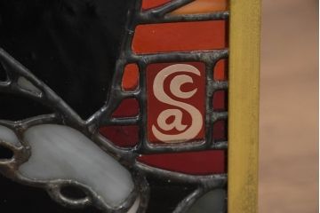 中古　希少!!　作家物!!　ステンドグラス芸術家　伊藤誠二　珍しい和柄(干支・十二支・縁起物)を描いたステンドグラスのウォールアートパネル(オブジェ、壁飾り)(定価約37万円)(R-084557)