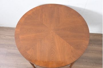 中古　美品　DREXEL HERITAGE(ドレクセルヘリテイジ)　Et Cetera(エトセトラ)コレクション　優美なシルエットが目を引く小振りサイズのラウンドテーブル(ダイニングテーブル、丸テーブル、コーヒーテーブル、カフェテーブル)(R-084559)