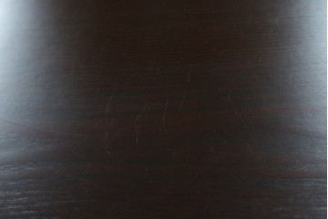 中古　美品!!　栗材　和モダン空間を彩る格子デザインの水屋箪笥　(R-084560)