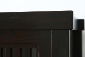 中古　美品!!　栗材　和モダン空間を彩る格子デザインの水屋箪笥　(R-084560)