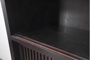 中古　美品!!　栗材　和モダン空間を彩る格子デザインの水屋箪笥(食器棚、戸棚、収納棚、キャビネット)(R-084560)