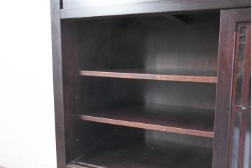 中古　美品!!　栗材　和モダン空間を彩る格子デザインの水屋箪笥(食器棚、戸棚、収納棚、キャビネット)(R-084560)