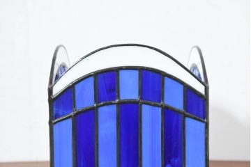中古　希少!!　作家物!!　ステンドグラス芸術家　伊藤誠二　目の覚めるようなブルーが美しいステンドグラスのキャンドルシェード(ランプシェード、キャンドルホルダー、卓上照明カバー、ガラスアート、オブジェ、飾り、置物)(定価約7万円)(R-084566)
