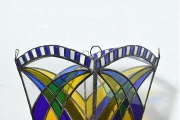 中古　希少!!　作家物!!　ステンドグラス芸術家　伊藤誠二　曲線で魅せる幻想的なデザインのシェード　定価約16万円相当　(R-084567)