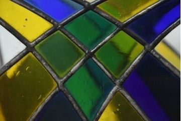 中古　希少!!　作家物!!　ステンドグラス芸術家　伊藤誠二　曲線で魅せる幻想的なデザインのシェード　定価約16万円相当　(R-084567)