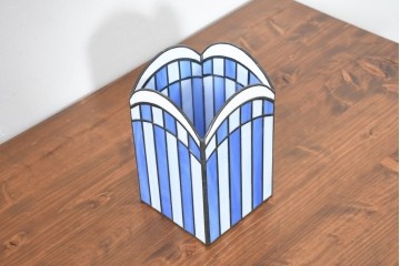 中古　希少!!　作家物!!　ステンドグラス芸術家　伊藤誠二　青と白のコントラストが美しいキャンドルシェード　定価約13万円相当　(R-084570)