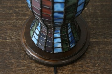 中古　希少!!　作家物!!　ステンドグラス芸術家　伊藤誠二　ひょうたん型の卓上照明　定価約45万円　(R-084574)