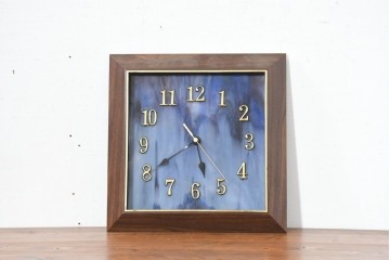 中古　希少!!　作家物!!　ステンドグラス芸術家　伊藤誠二　マーブルガラスをあしらったおしゃれなスクエア型の壁掛け時計　定価約4万円相当　(R-084577)